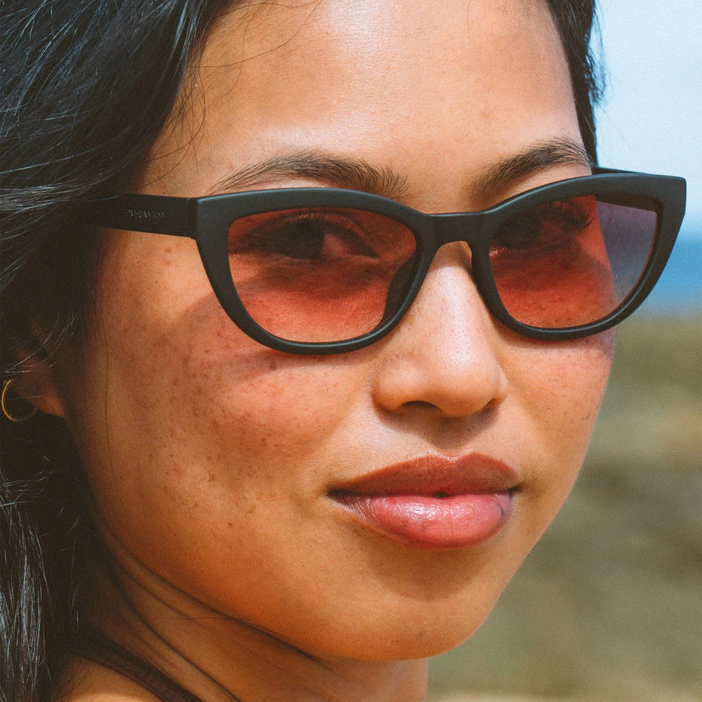 Monica Glow Sunglasses