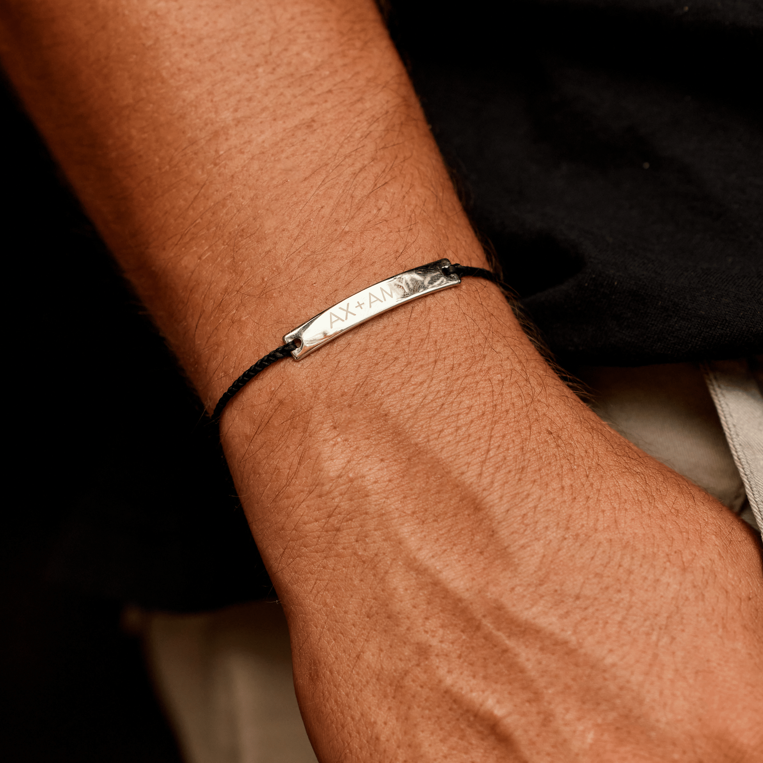 Engravable Bar Bracelet